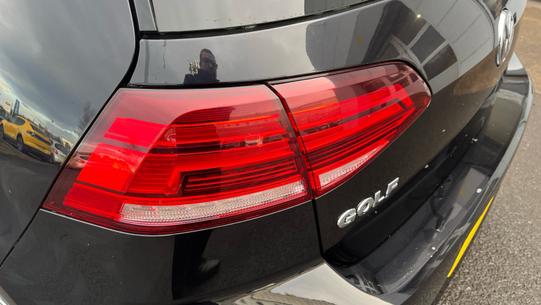 Volkswagen Golf 1.5 TSI EVO 150 R-Line 5dr Petrol Hatchback